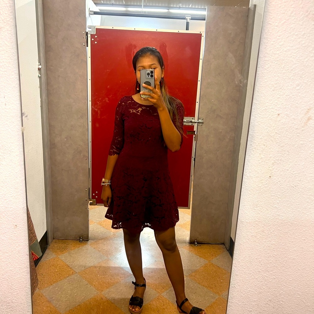 Party dress with the best quality and fit well S size.